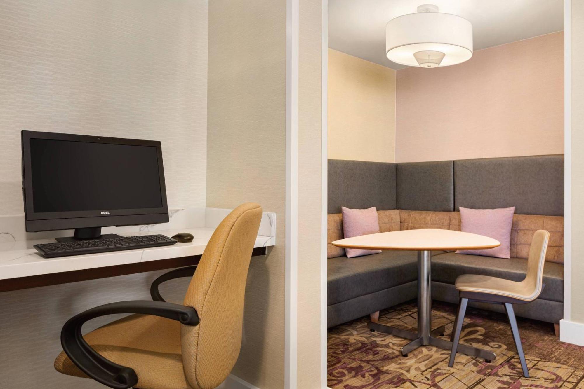 Residence Inn Sacramento Folsom Bagian luar foto